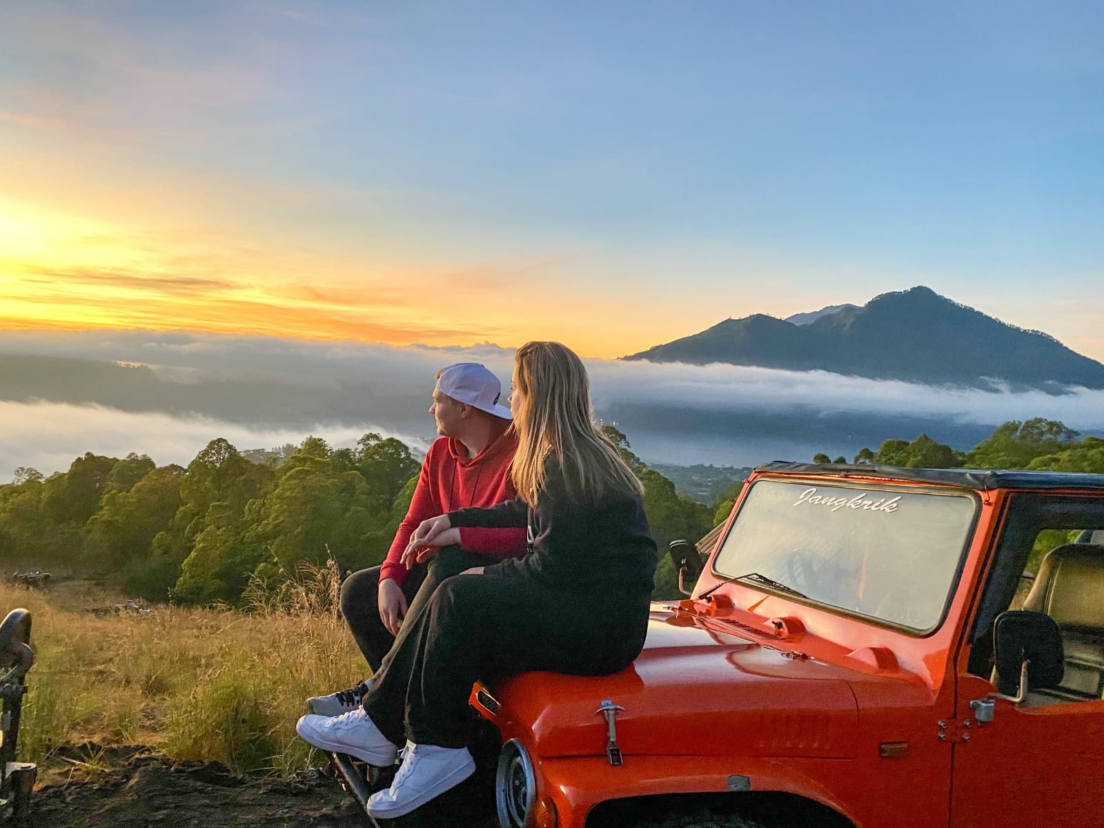 JEEP TRACKING MOUNT BATUR